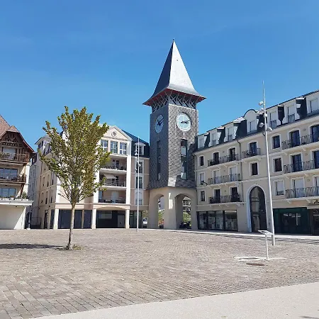 Apartment Hyper Centre Deauville