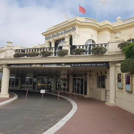 Hyper Centre * Deauville