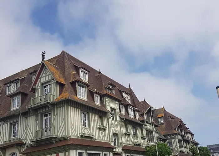 아파트 Hyper Centre