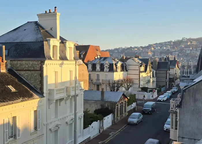 Hyper Centre Apartament *